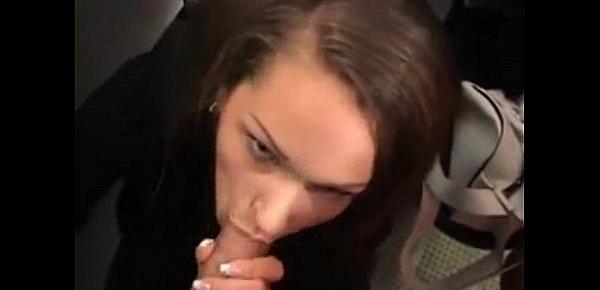  Amateur Slut Blowjob In Changing Room - HotPOVCams.com